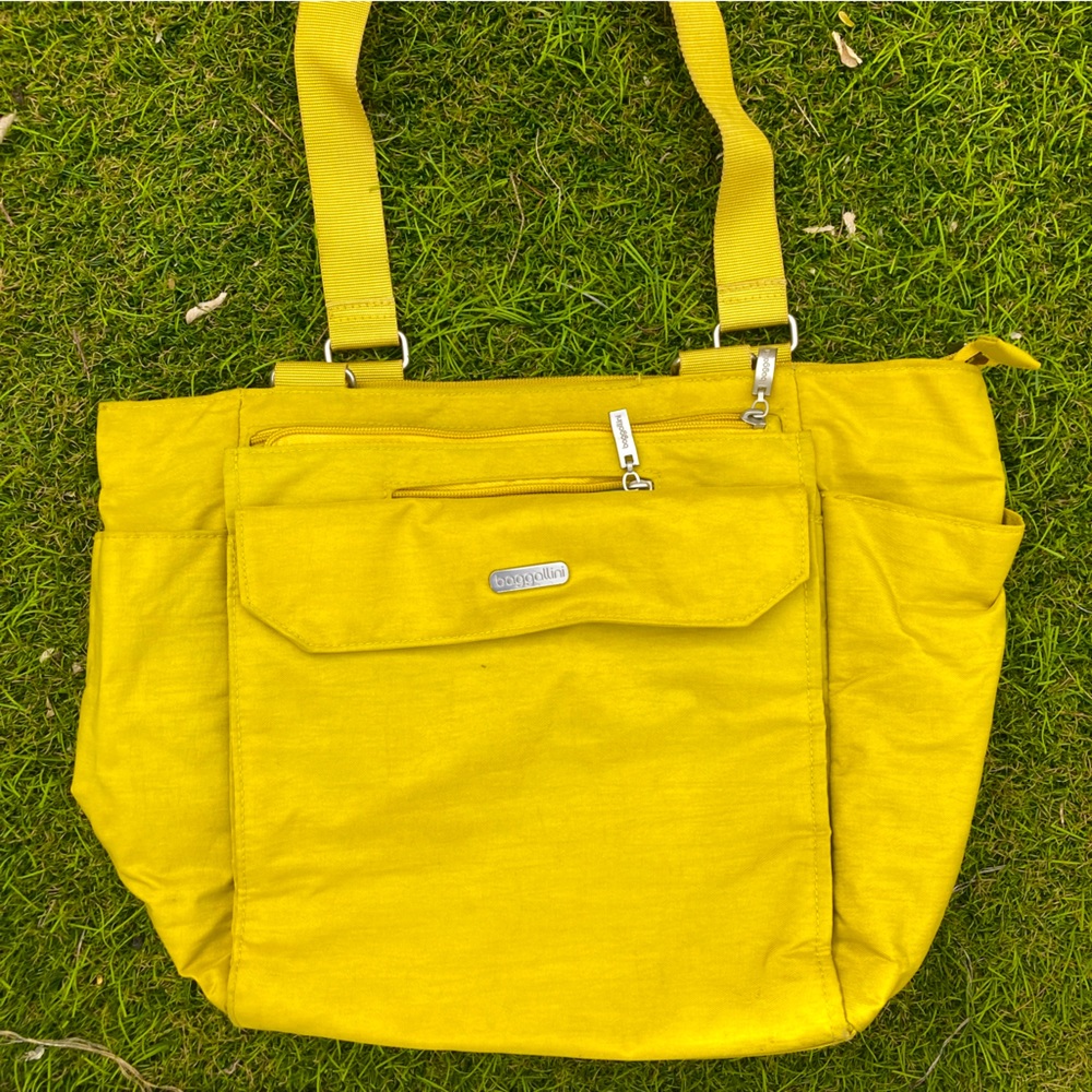 Yellow Travel Baggallini Shoulder Bag Purse
